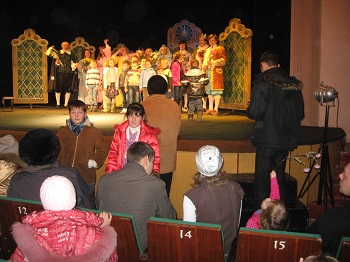 639808924/teatr%20087.jpg